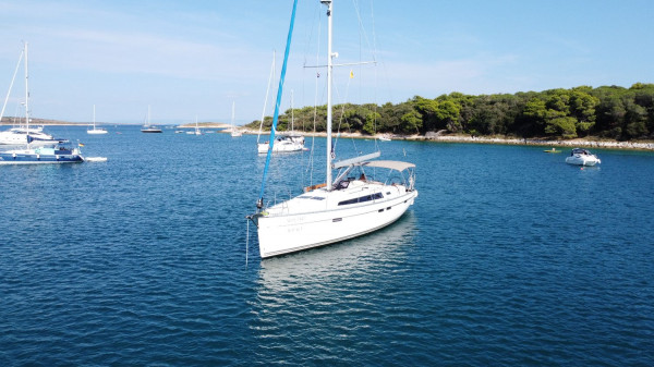 YachtABC - Beef - Croatia - Bavaria Cruiser 46 - 4 cab.